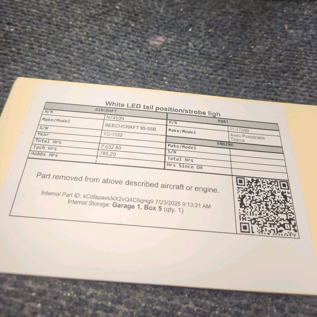 Used aircraft parts for sale, 11-17599 Aveo Positrobe BEECHCRAFT 95-55B White LED Tail Light