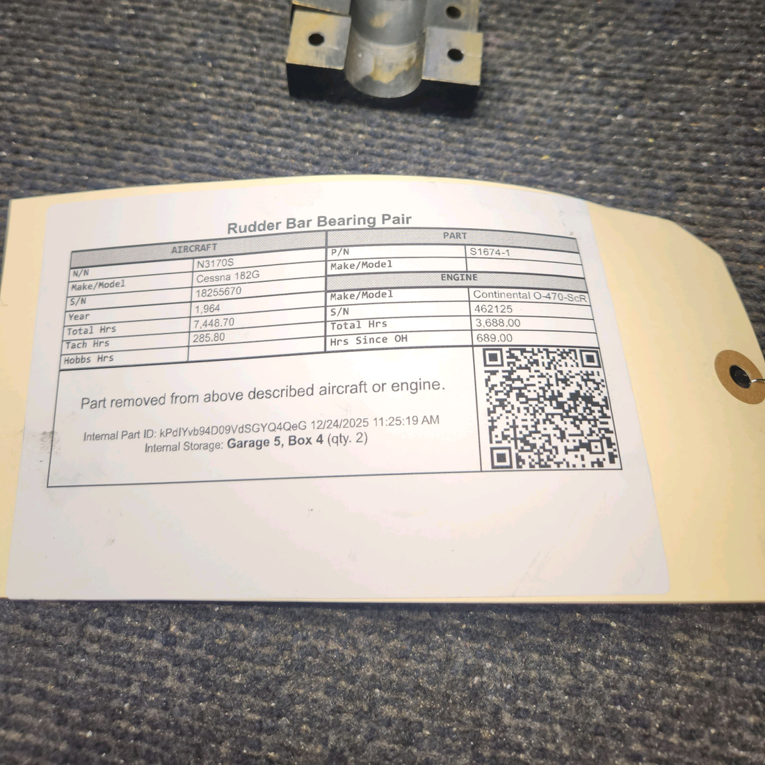 Used aircraft parts for sale, S1674-1 Cessna 182G Rudder Bar Bearing Pair
