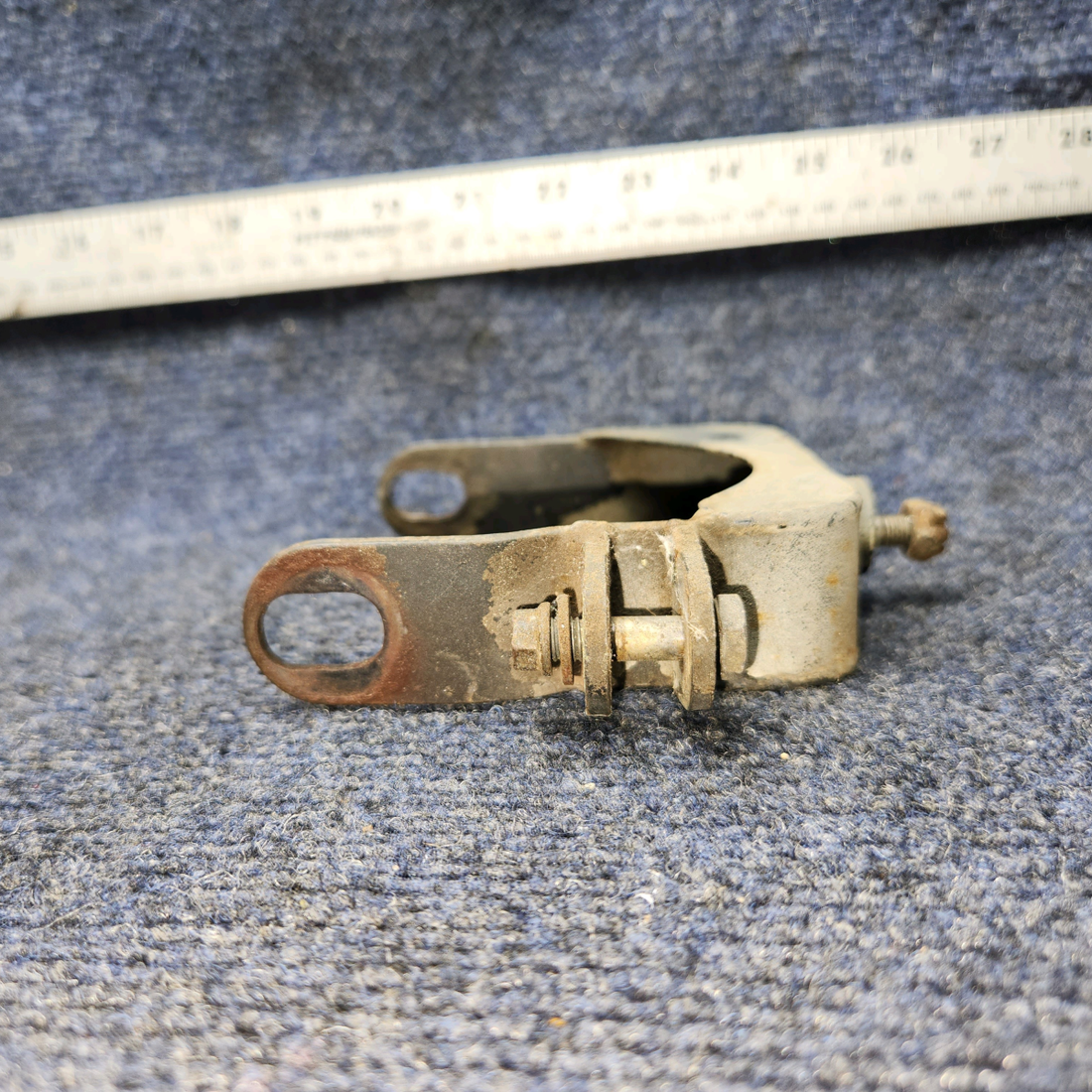 Used aircraft parts for sale, 2243017-2 Cessna 172RG Nose Gear Bellcrank