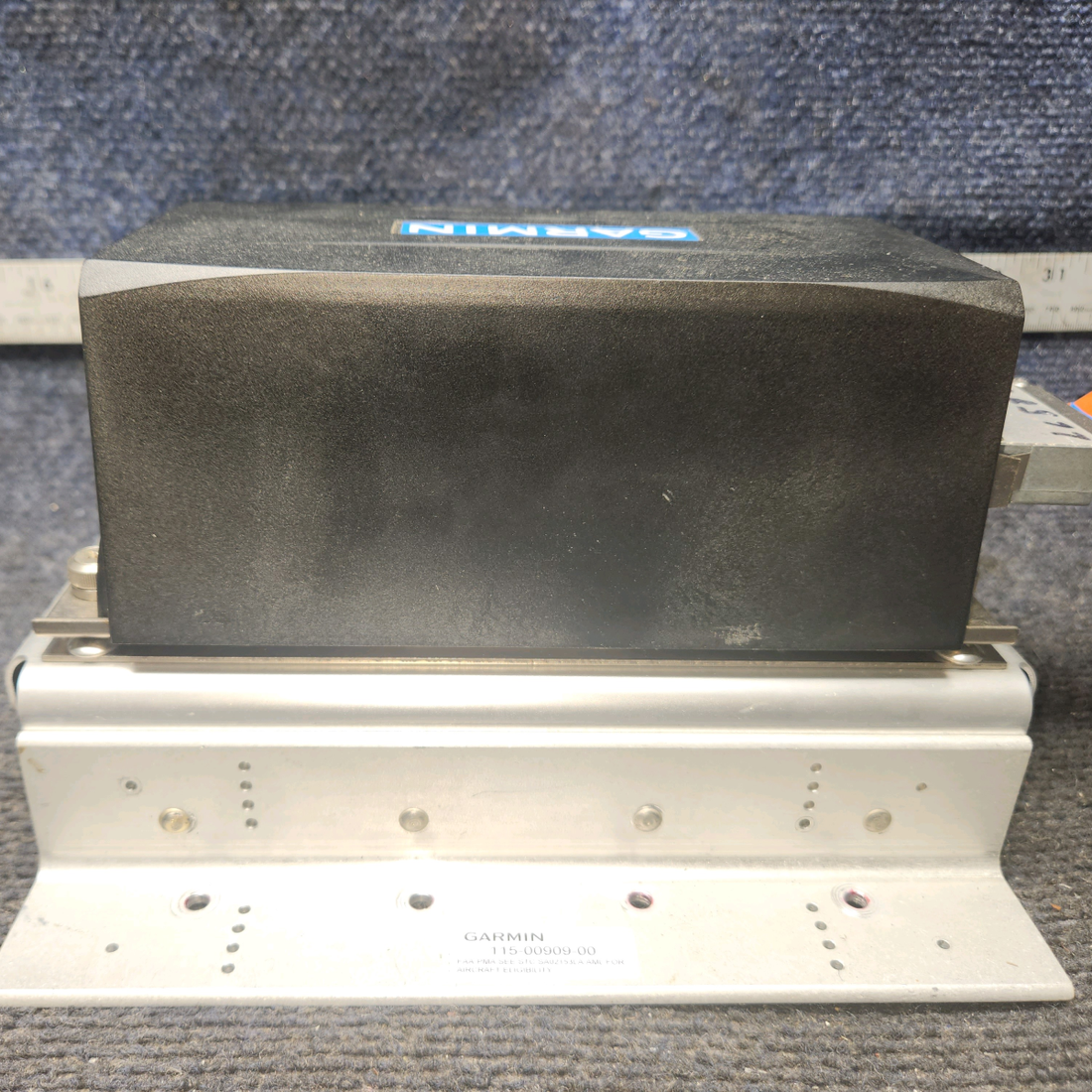Used aircraft parts for sale, 011-00868-10 Garmin GRS-77 PIPER PA-24-250 Altitude Heading Reference Unit with Mount (14, 28V)