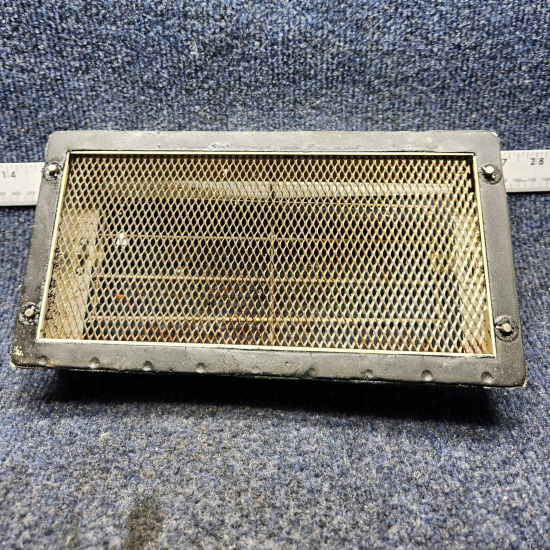 Used aircraft parts for sale, BA7110 BEECHCRAFT F35 BRACKETT AIR FILTER ASSY