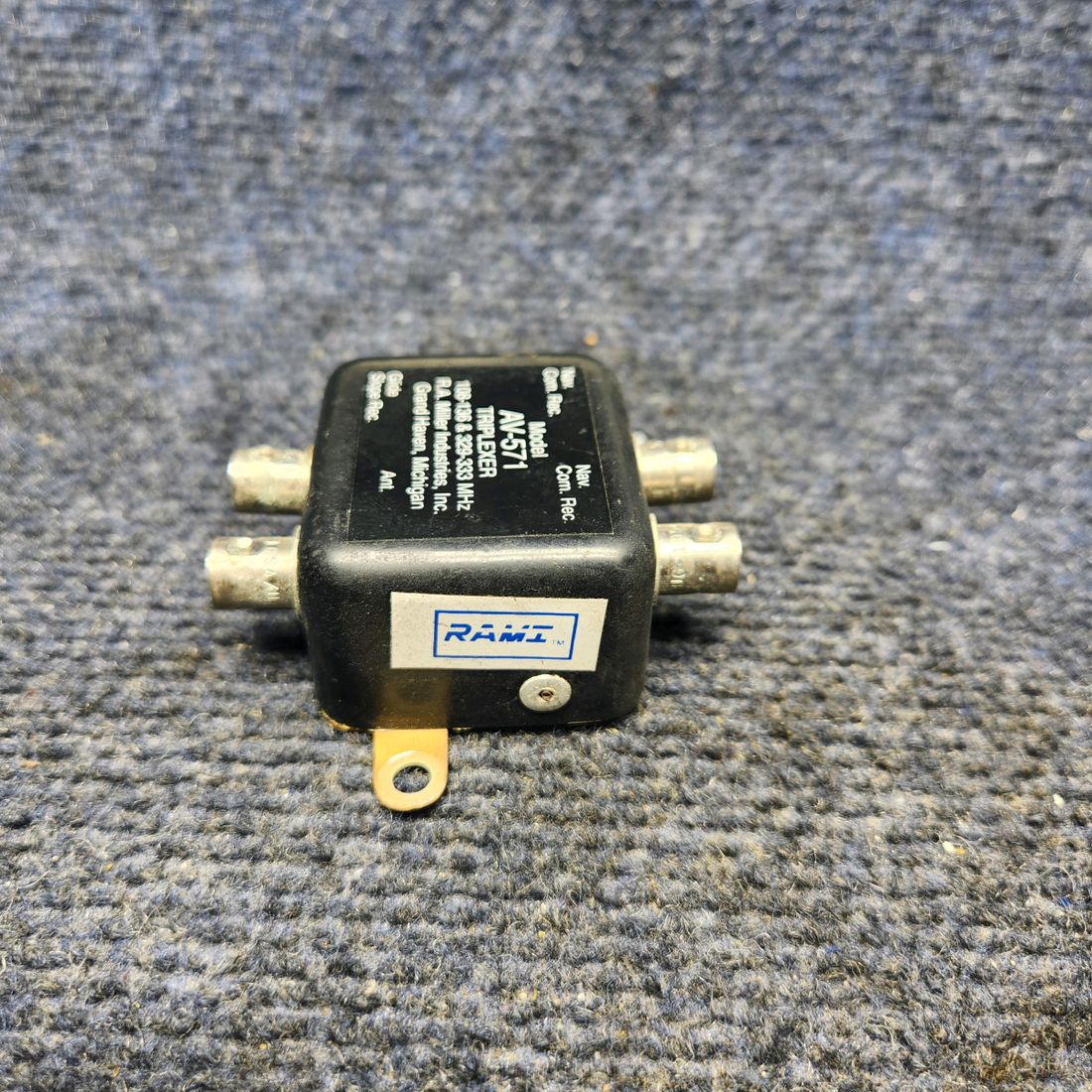 Used aircraft parts for sale, AV-571 PIPER PA28-161 Warrior III ANTENNA TRIPLEXER UNIT