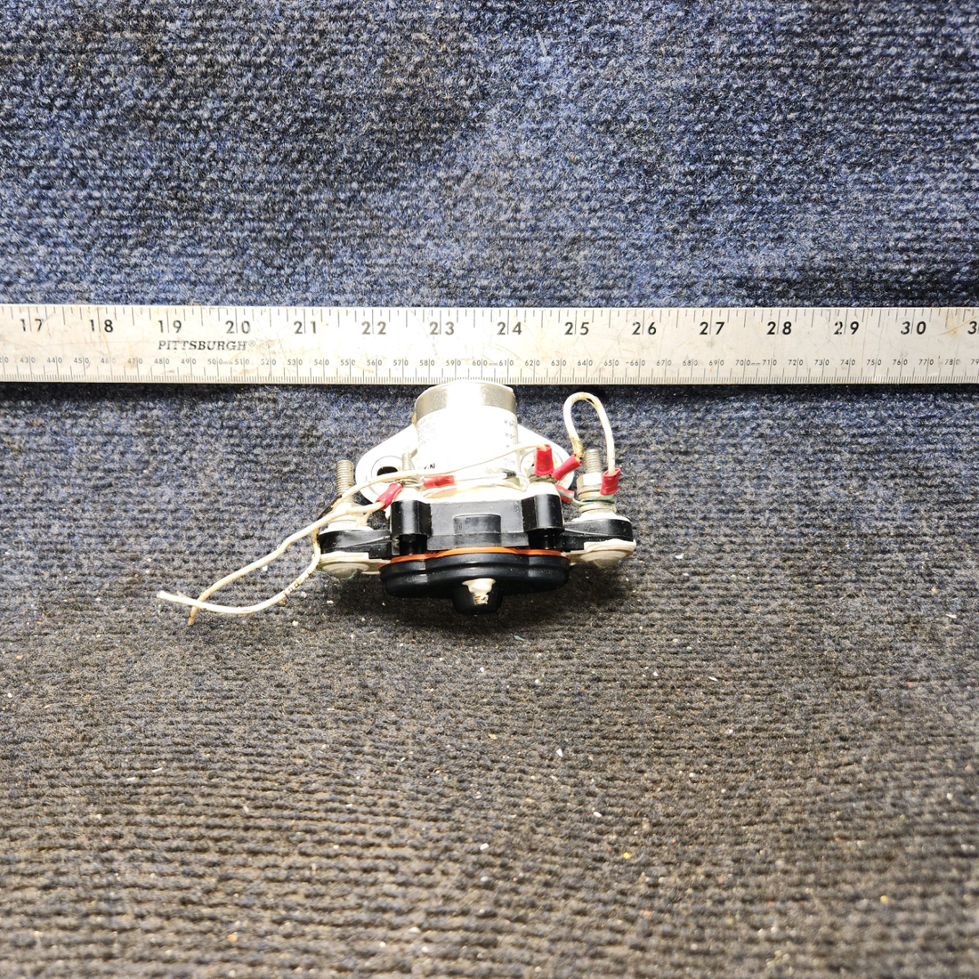 Used aircraft parts for sale, 6041H192 Eaton Cessna 182G Relay Assembly (Volts: 12) (Amps: 100)