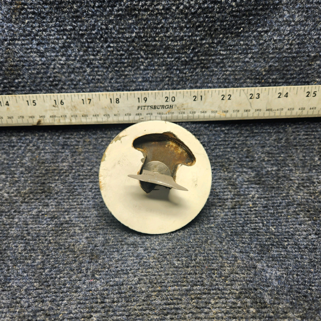 Used aircraft parts for sale, 431-9 Beechcraft A23A Musketeer Custom III SHAW AERO FUEL CAP ASSEMBLY