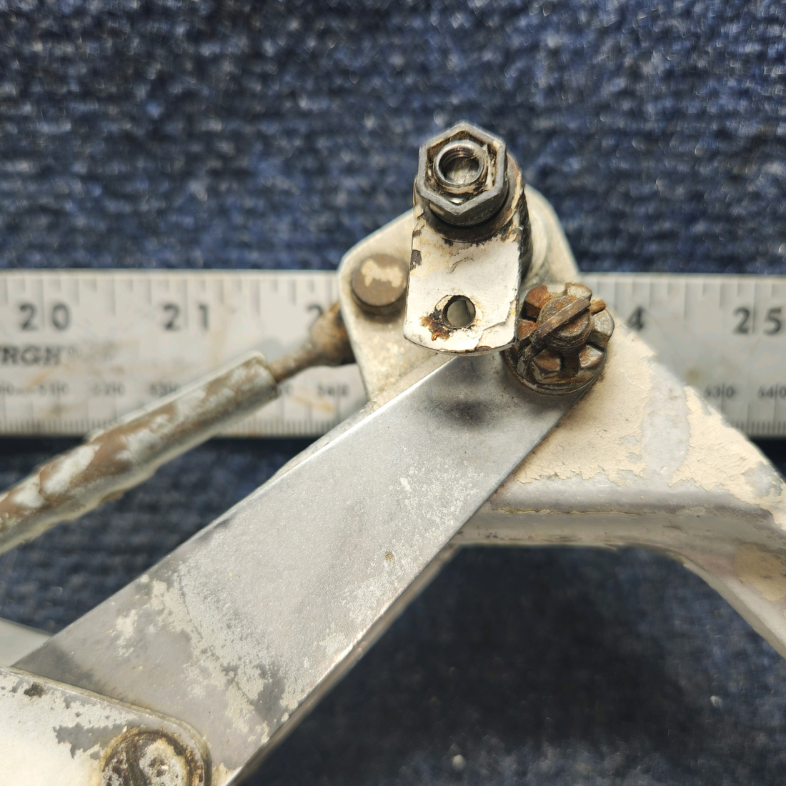 Used aircraft parts for sale, 67025-002 PIPER PA28RT-201 Main Gear Truss Link Assy w/Fitting