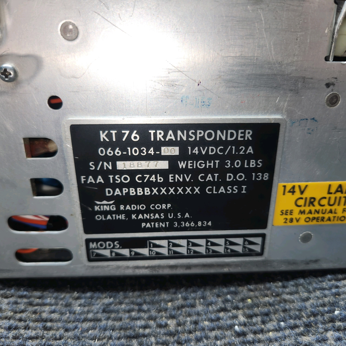 Used aircraft parts for sale, 066-1034-00 Bendix King KT-76 Cessna 182G Transponder With Tray
