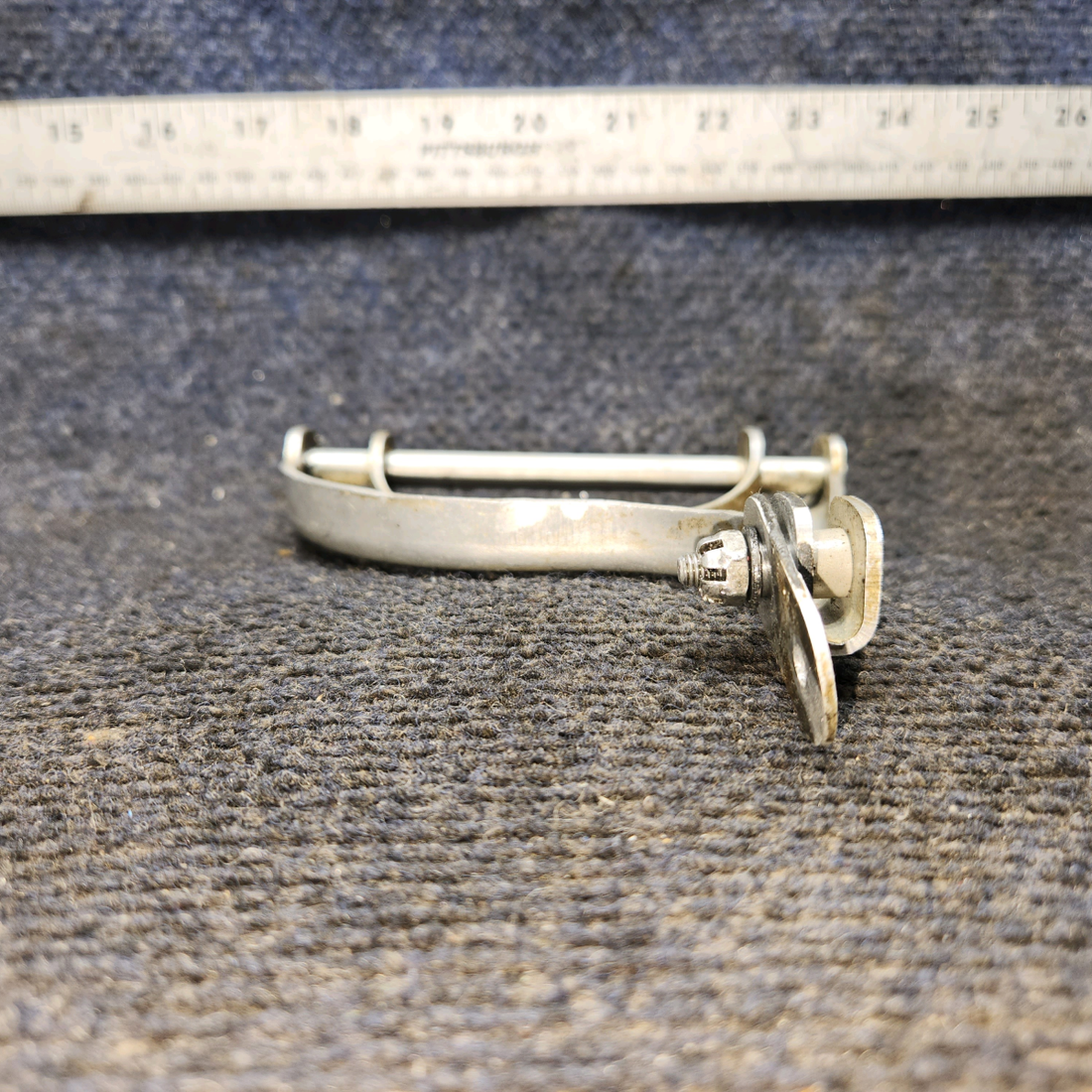 Used aircraft parts for sale, 35-815118 Beechcraft 35-33 Landing Gear Door Idler