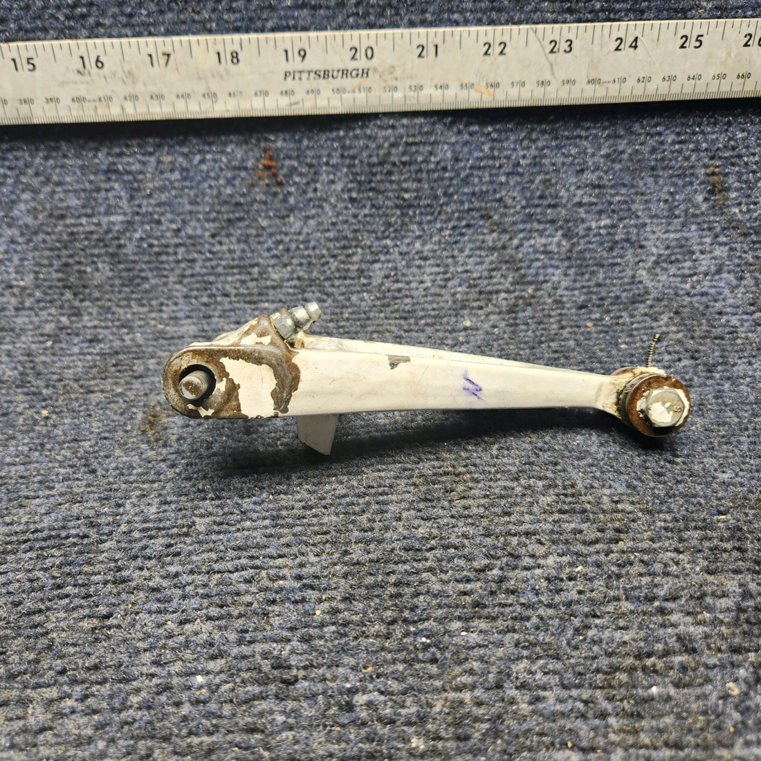 Used aircraft parts for sale, 35-825193-`1 Beechcraft F33A NOSE GEARLOWER TORQUE LINK