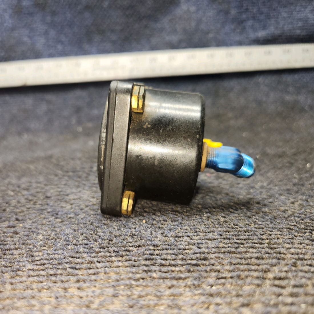 Used aircraft parts for sale, 22-880-03 Garwin Beechcraft 35-33 Suction Indicator