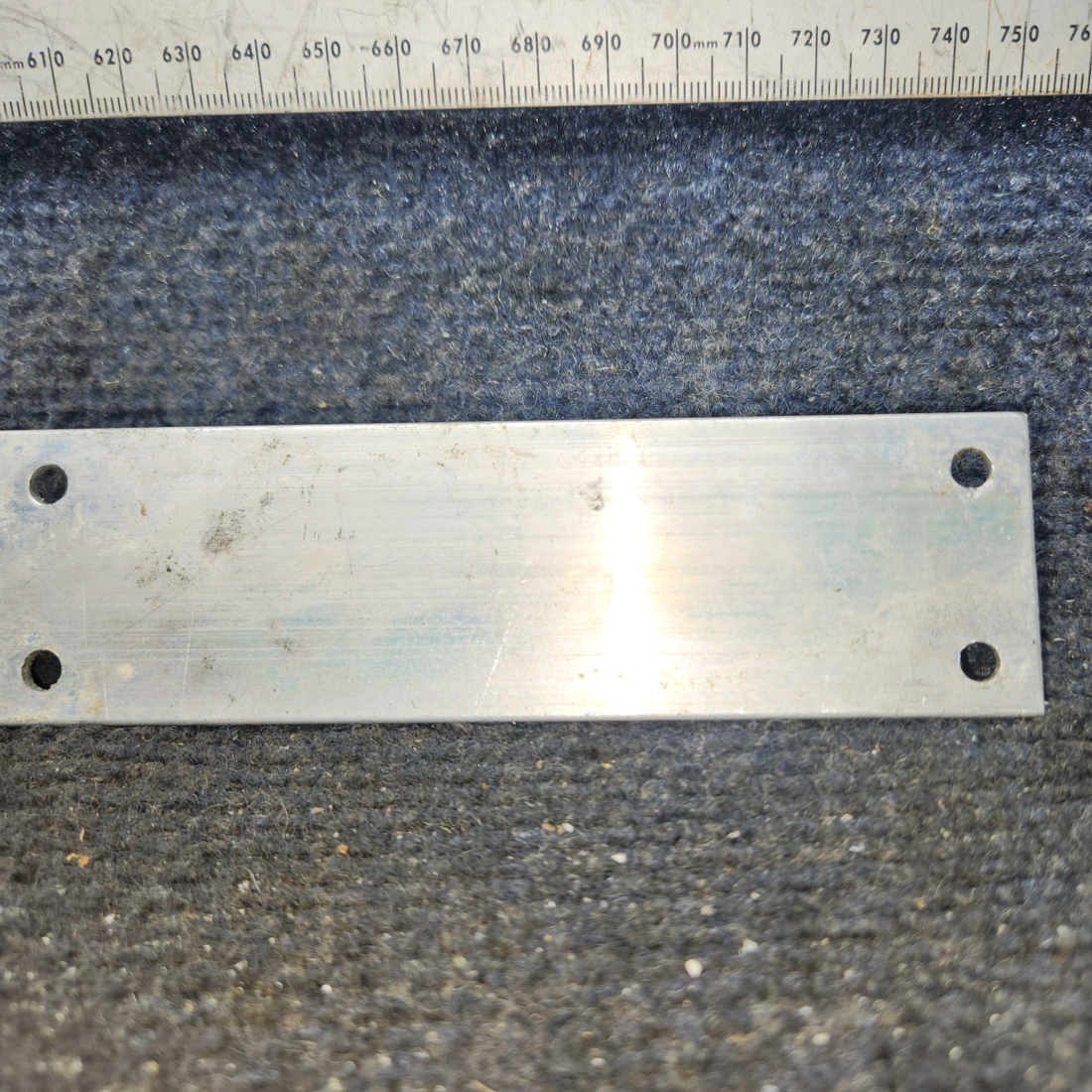 Used aircraft parts for sale, 0410219-2 cessna 150G Inboard Seat Rail Assembly