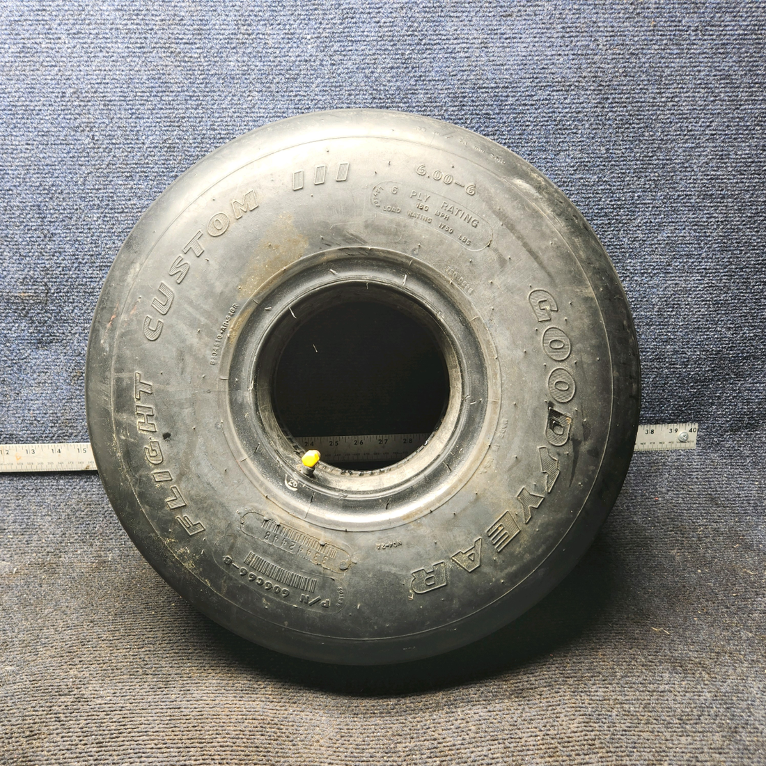 Used aircraft parts for sale, 606C66-8 Goodyear Beechcraft 35-33 Flight Custom III Tire