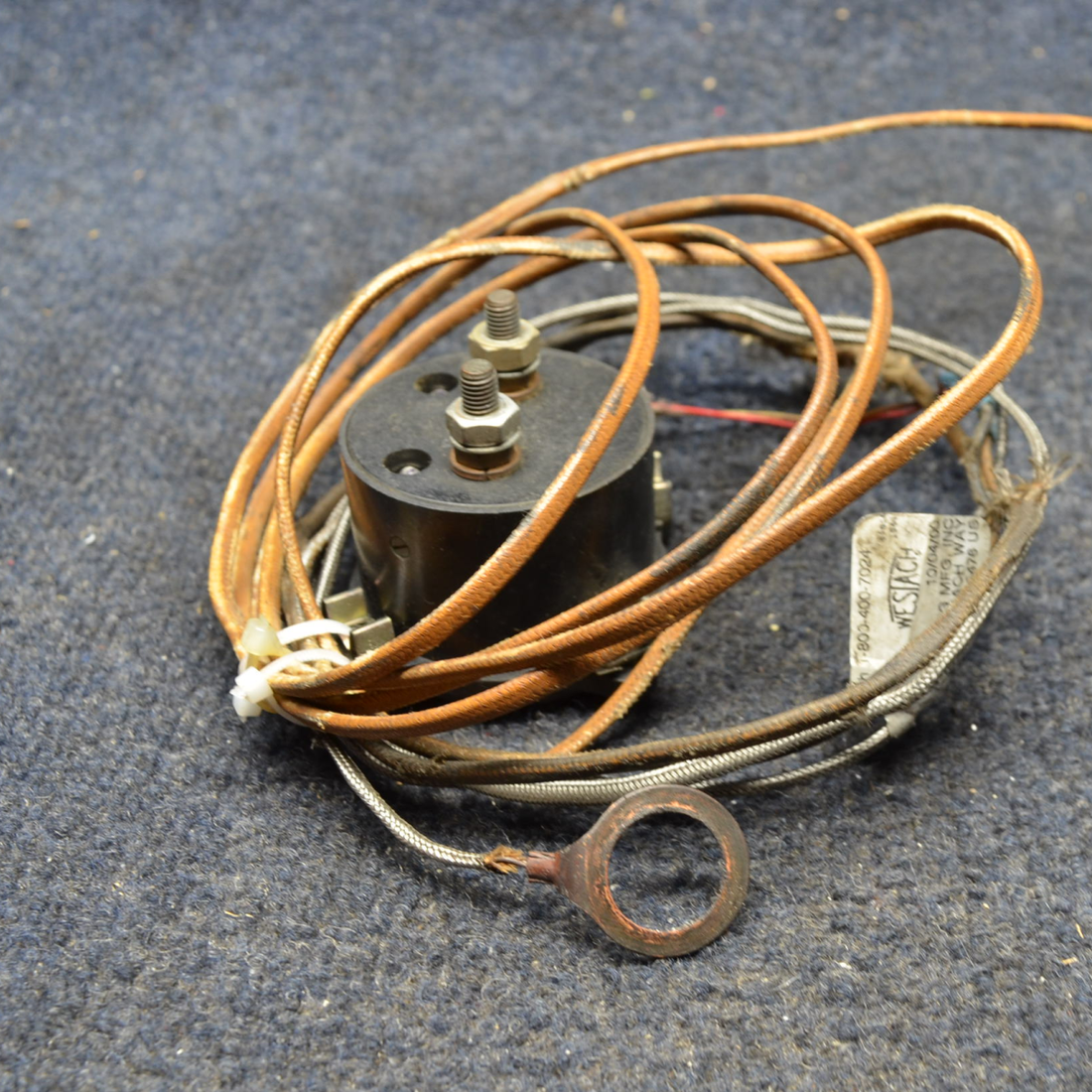 Used aircraft parts for sale, 511068 Cessna C175 CYLINDER HEAT TEMPGAGE W/ PROBE