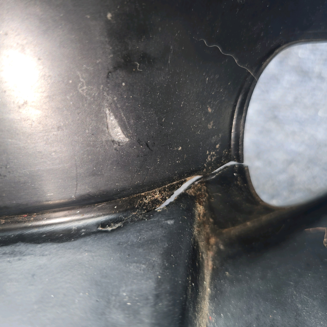 Used aircraft parts for sale, 67330-010 Piper PA28-140 Console Cover