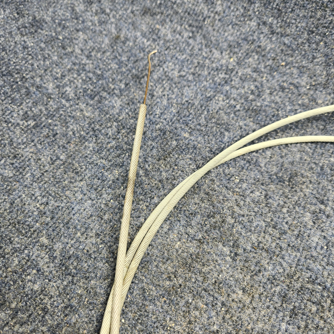 Used aircraft parts for sale, 79863-003 Piper PA32RT-300 HEAT AND DEFROSTER CONTROL LEVER ASSEMBLY WITH CABLES.