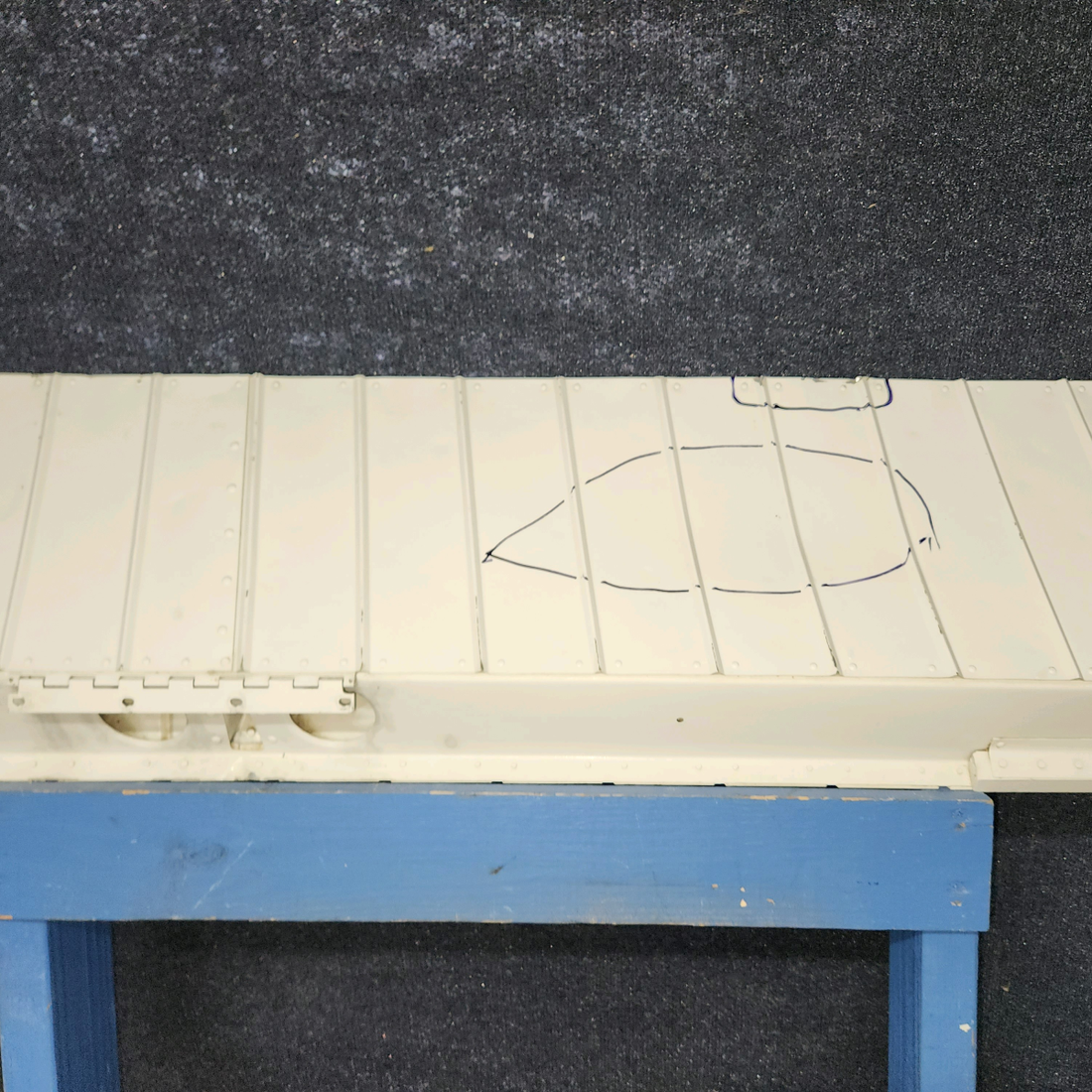 Used aircraft parts for sale, 0523800 cessna 150G Aileron Assembly – LH