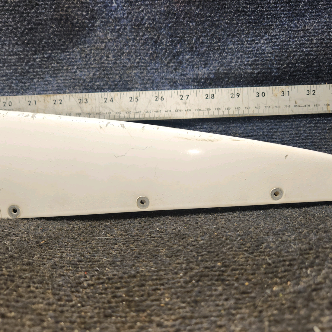 Used aircraft parts for sale, 0532001-94 cessna 172N Elevator Tip – LH