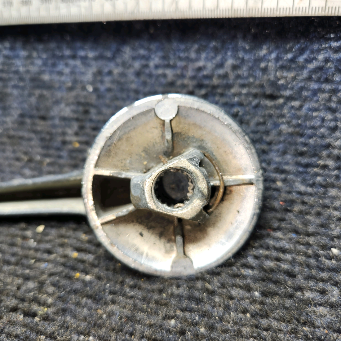 Used aircraft parts for sale, 0511303-1 Cessna C175 Cabin Door Handle Inside Door