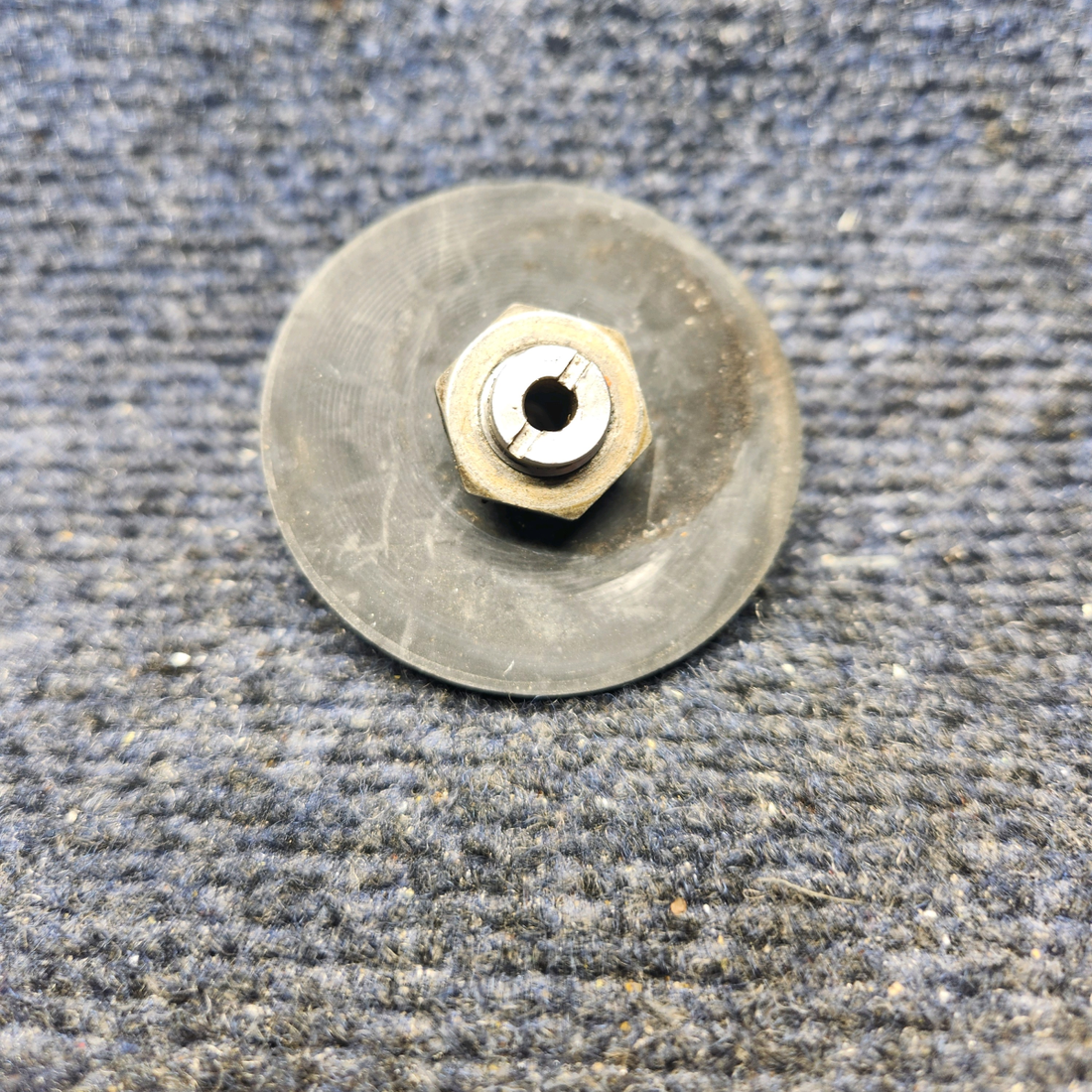 Used aircraft parts for sale, QDV-2 Beechcraft F33A QUICK DRAIN VALVE ASSEMBLY