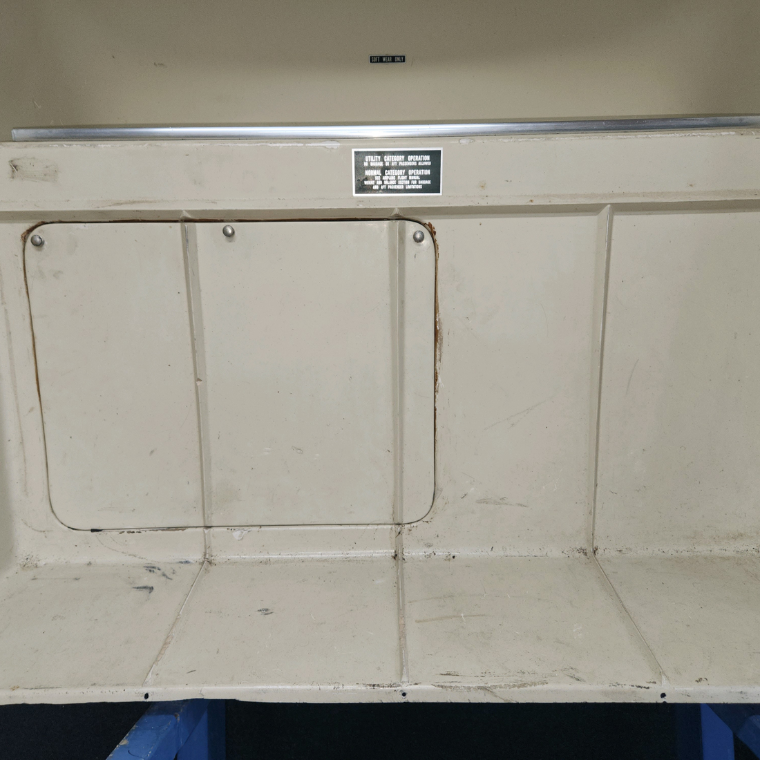 Used aircraft parts for sale, 66670-000 Piper PA28-140 Cabin  Bulkhead Rear Assy With Door