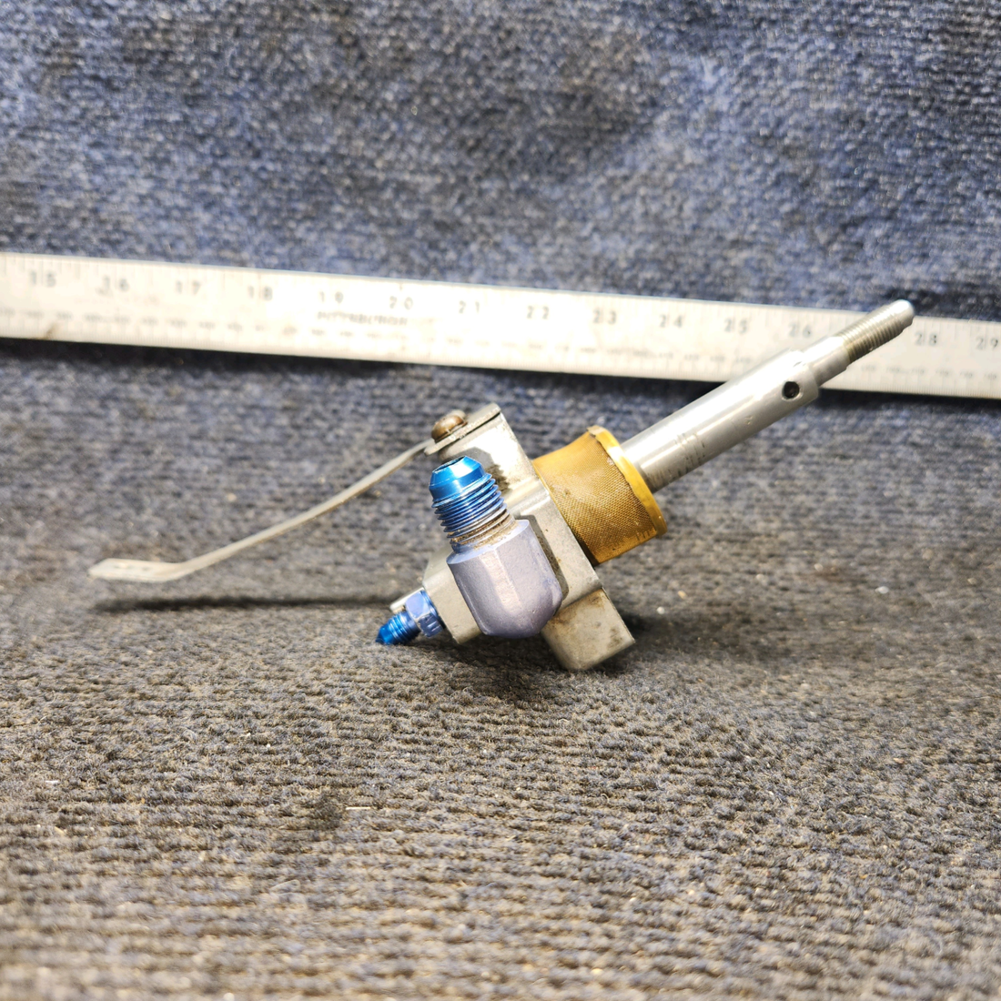 Used aircraft parts for sale, 0756005-1 cessna 150G Fuel Strainer Gascolator Assembly