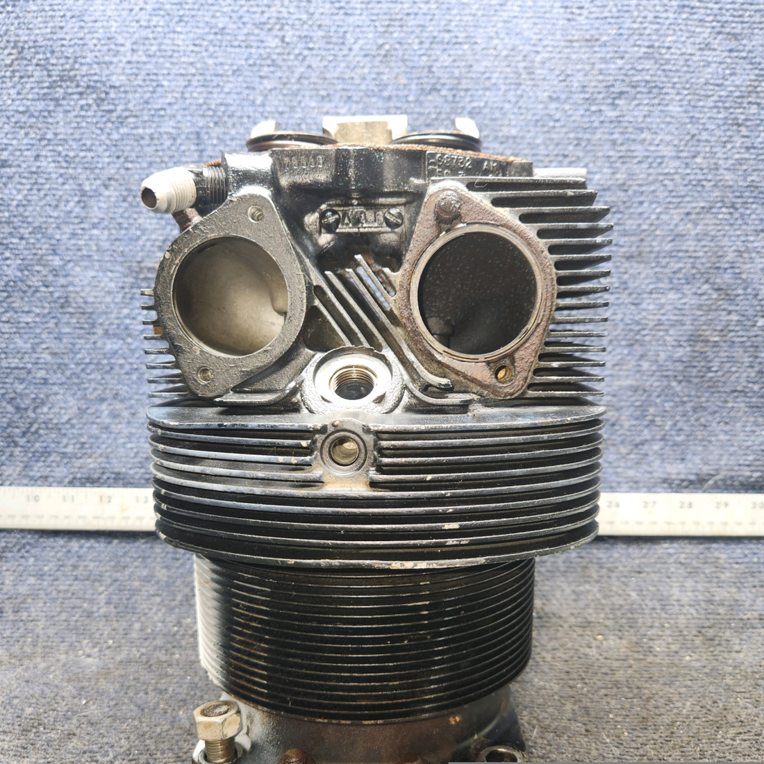 Used aircraft parts for sale, LW-12416 Lycoming Piper PA-28-140 Cylinder