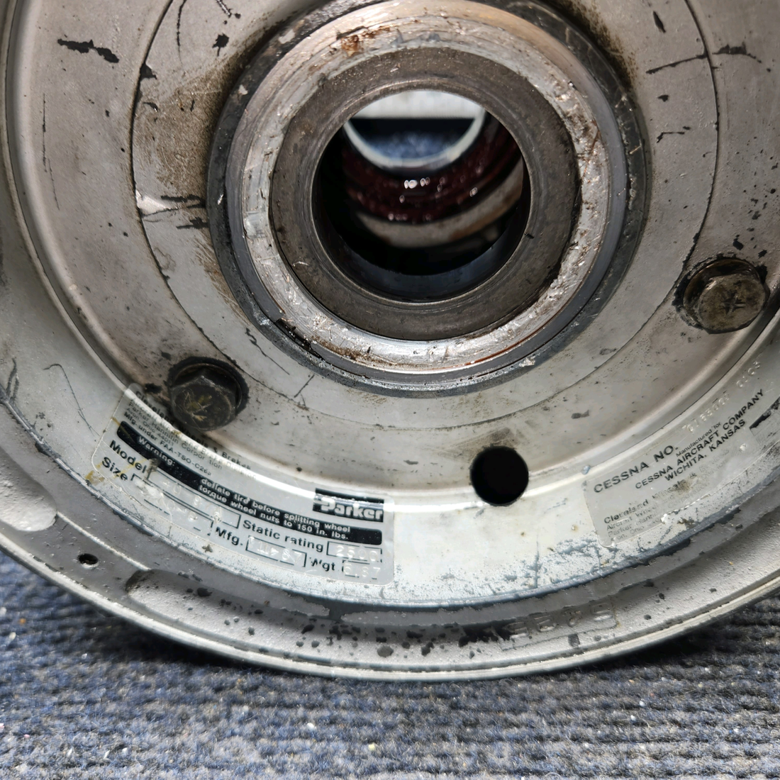 Used aircraft parts for sale, 40-97A Parker Cessna 172 6.00-6 Main Wheel