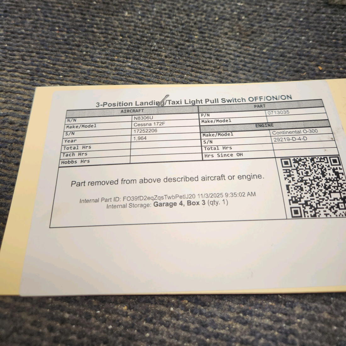 Used aircraft parts for sale, 0713035 Cessna 172F 3-Position Landing/Taxi Light Pull Switch - OFF/ON/ON