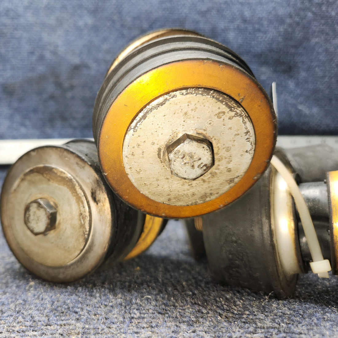 Used aircraft parts for sale, J-9612-8 PIPER PA28-161 Lord Shock Mount kit - Set of Four