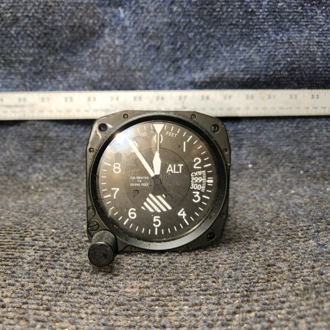 Used aircraft parts for sale, 5934PD-3 United Instruments Cessna 182G Altimeter indicator Code: A.83