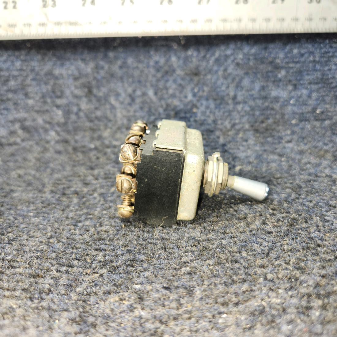 Used aircraft parts for sale, 35-380053-9 BEECHCRAFT 95-55B Toggle Switch Assembly