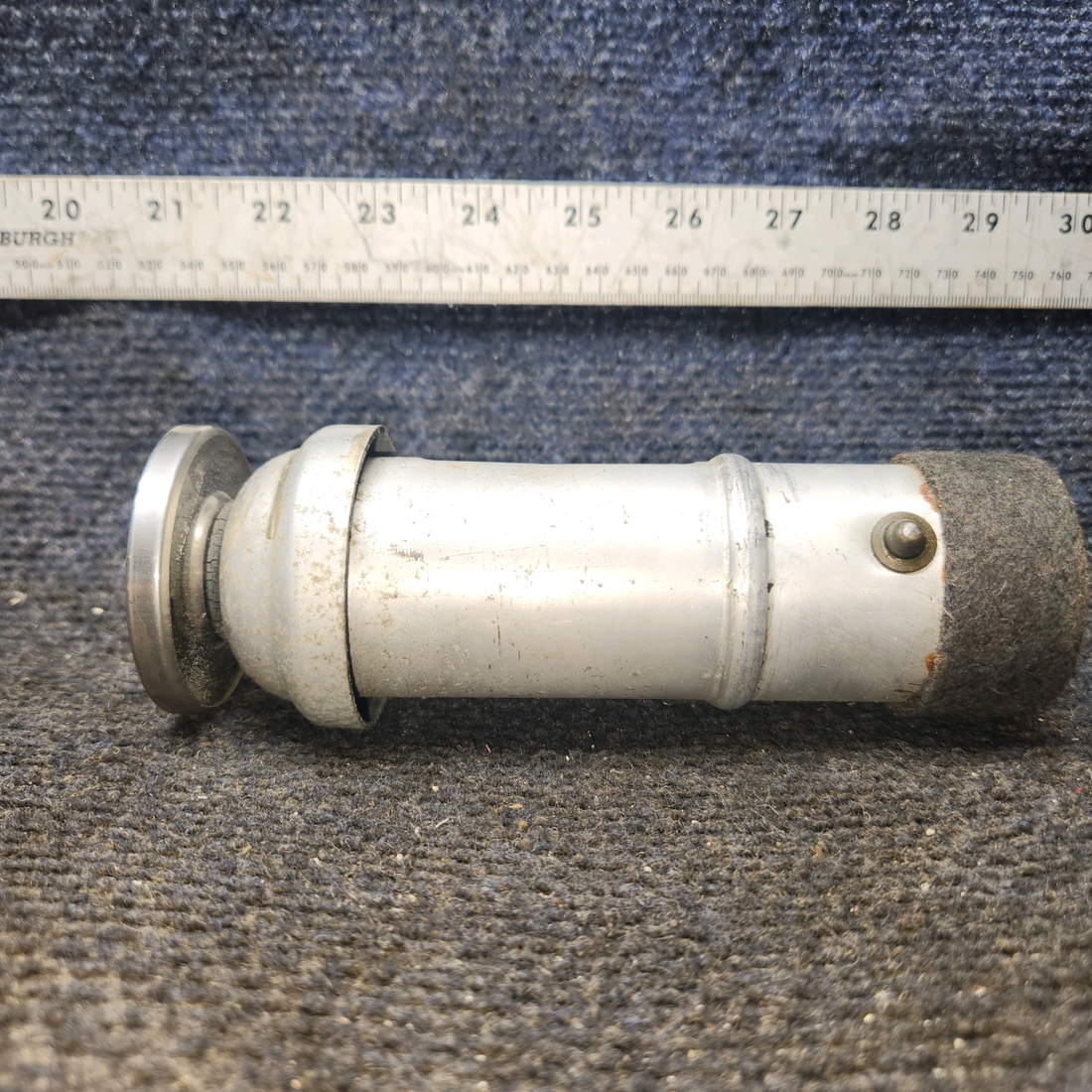 Used aircraft parts for sale, 0413163-18 Cessna 172F Outlet Assy with cap