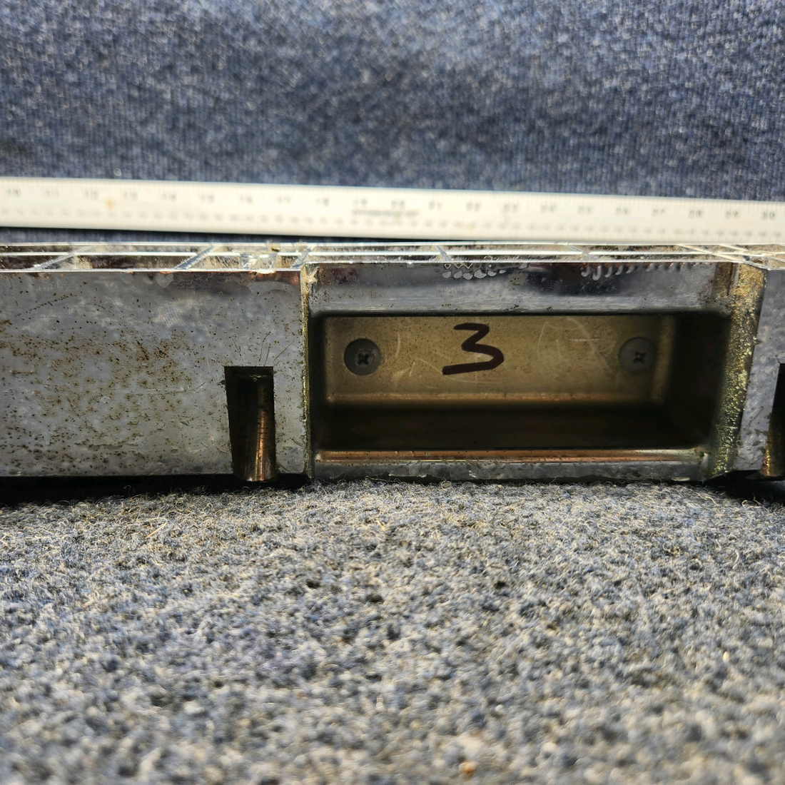 Used aircraft parts for sale, 66710-016 Piper PA32RT-300 CABIN ARMREST LH W ASHTRAY