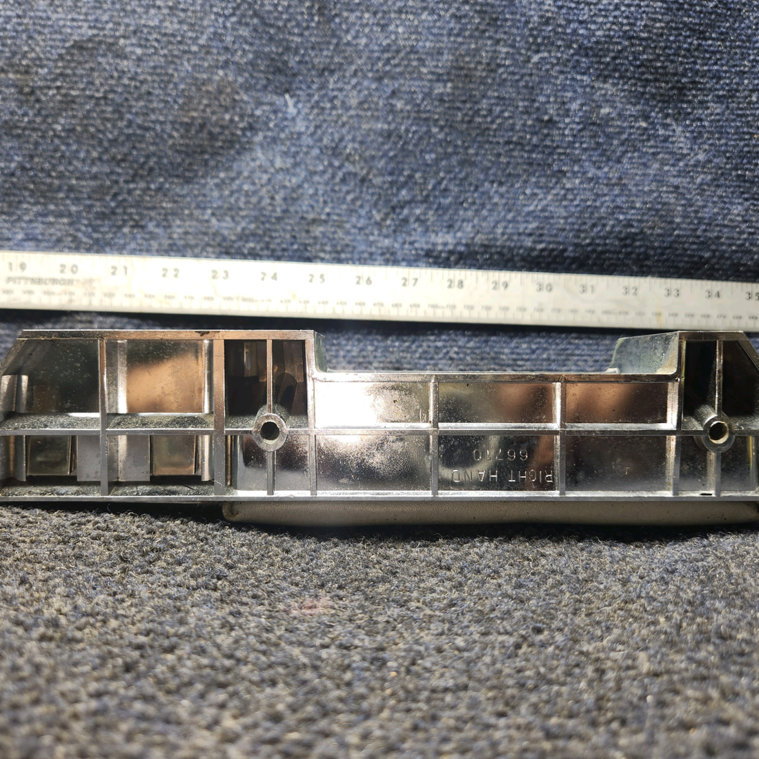 Used aircraft parts for sale, 66710-017 Piper PA28-161 Arm Rest Assembly w/ Pad and Ashtray -  RH