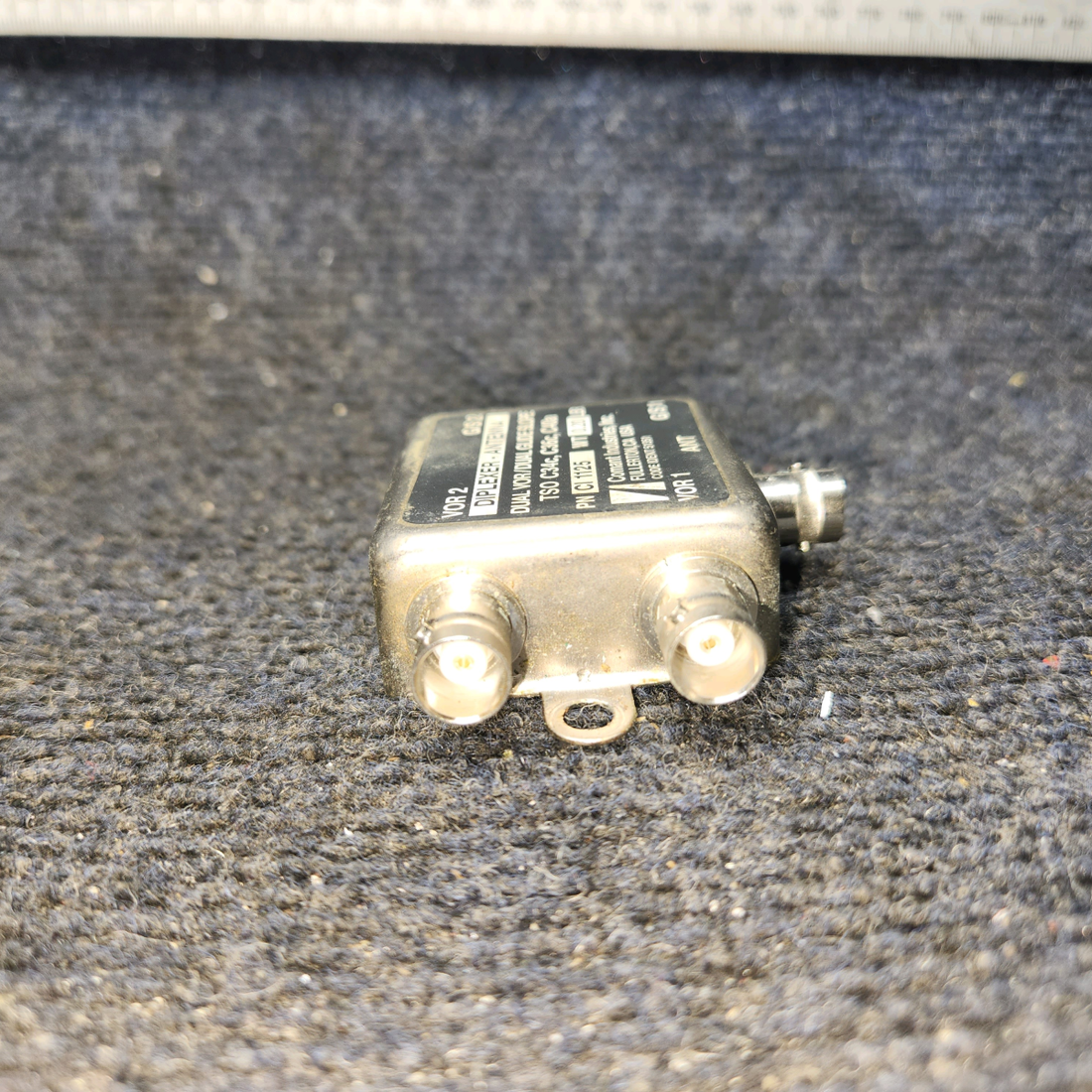 Used aircraft parts for sale, CI-1125 Comant Cessna 172E Antenna Diplexer Dual VOR and Dual Glideslope