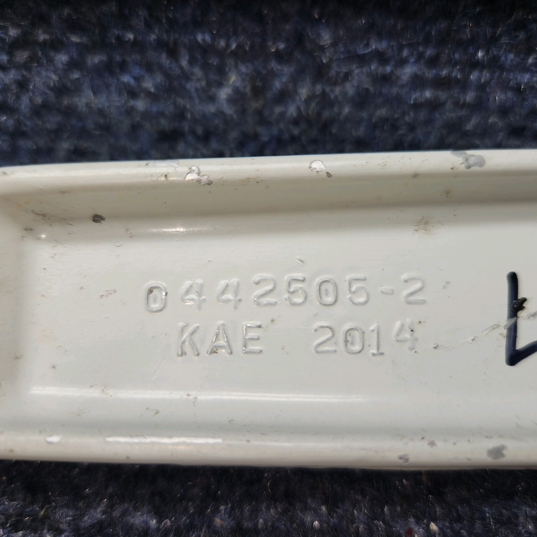 Used aircraft parts for sale, 0442505-2 Cessna C-150J Lower Torque Link Assembly