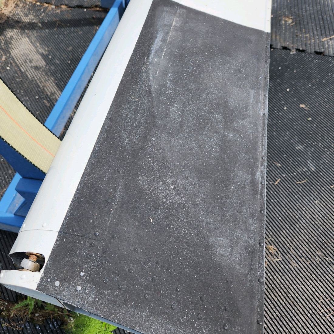 Used aircraft parts for sale, 65590-001 PIPER PA28-140 FLAP ASSEMBLY RH