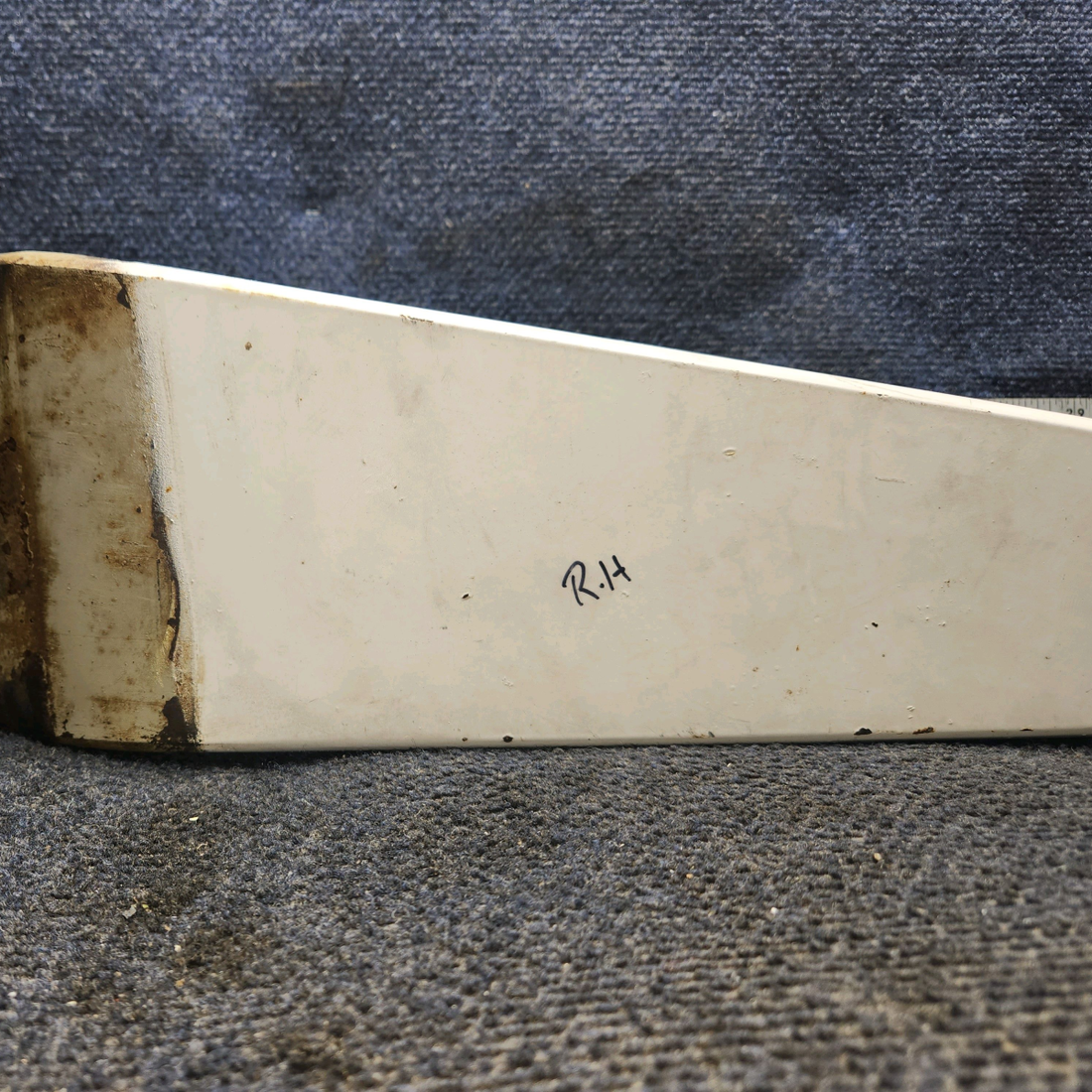 Used aircraft parts for sale, 0541164-3 Cessna 172E Main Landing Gear Spring LH