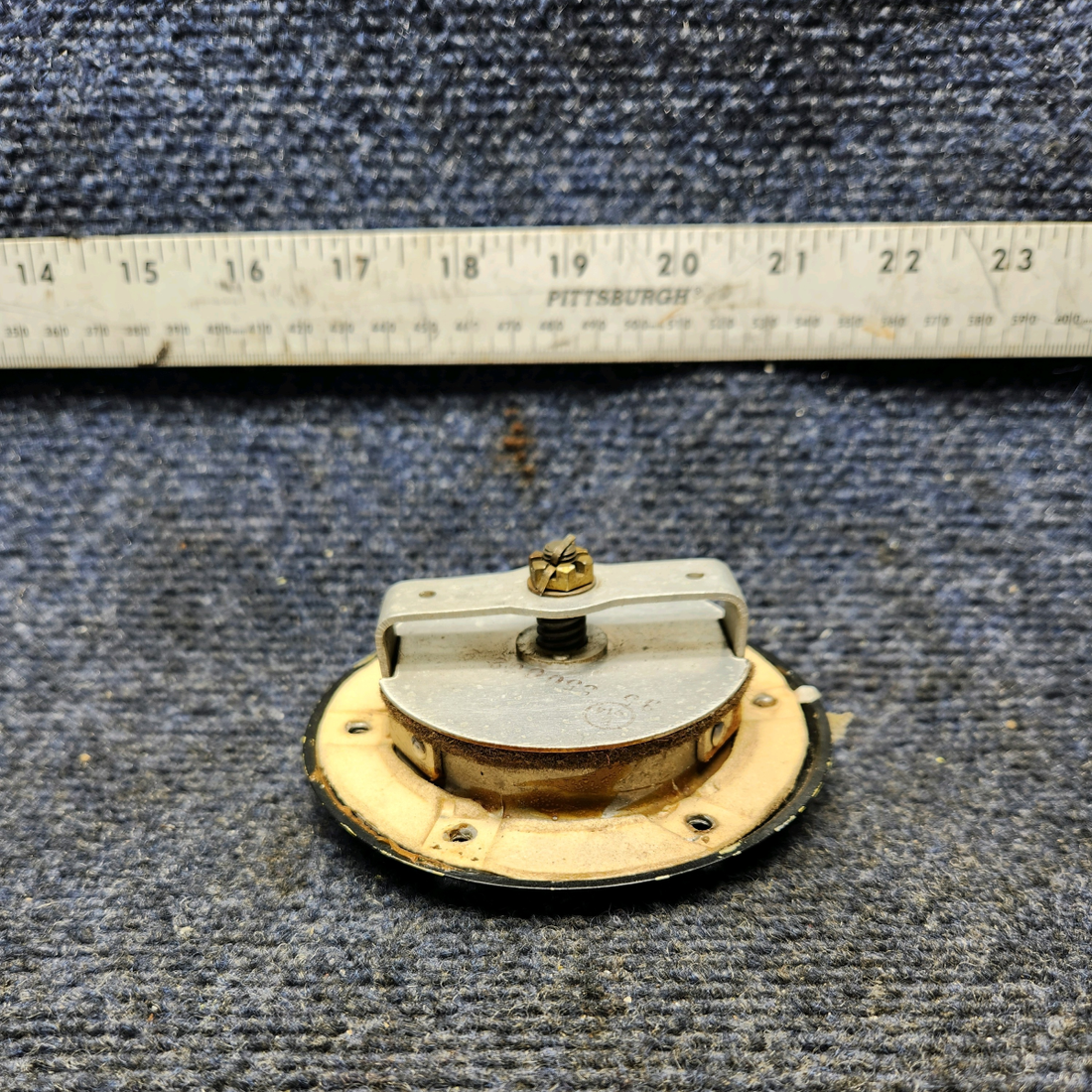 Used aircraft parts for sale, 35-550059 Beechcraft F33A AIR VALVE CUP