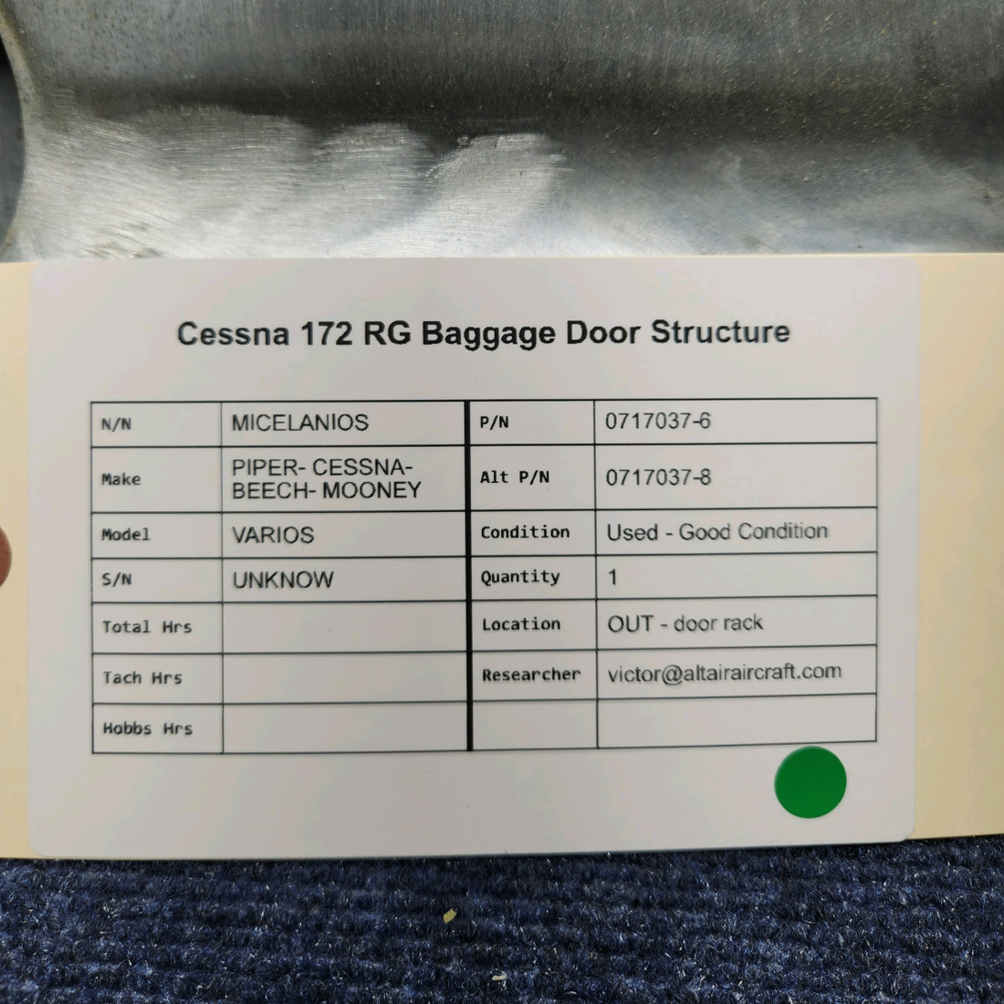 Used aircraft parts for sale, 0717037-6 PIPER- CESSNA-BEECH- MOONEY VARIOS CESSNA 172 RG BAGGAGE DOOR STRUCTURE