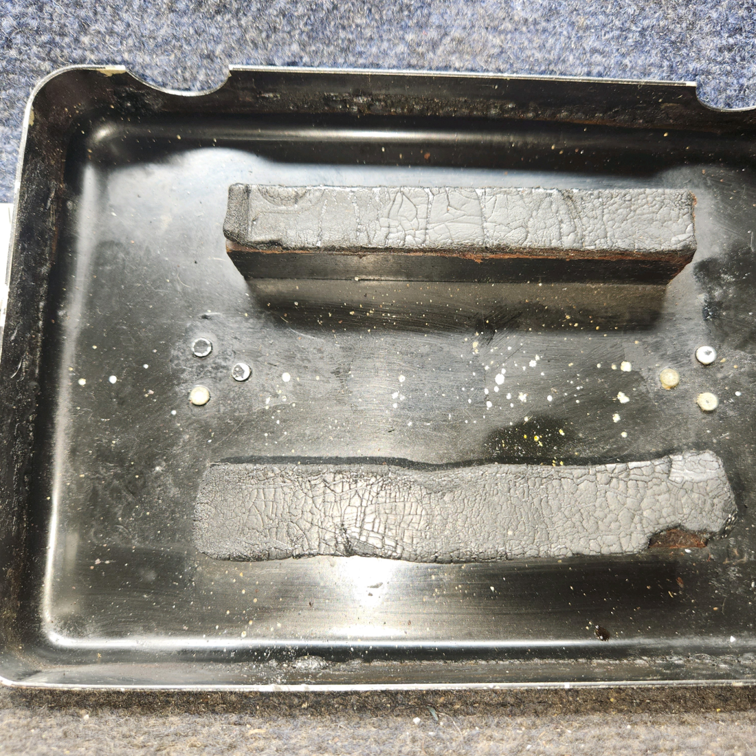 Used aircraft parts for sale, 0413307-21 Cessna 172E Battery Box Lid Assy