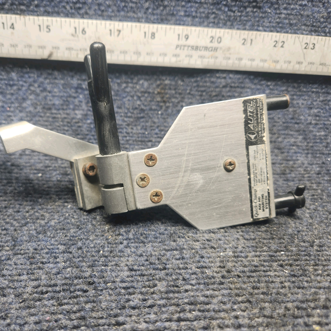 Used aircraft parts for sale, Autel Quick Clamp Beechcraft F33A BEECHCRAFT AUTEL QUICK CLAMP NAVIGATION AID MOUNTING SYSTEM