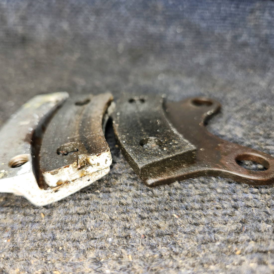 Used aircraft parts for sale, 30-181 Cleveland Piper PA-28-140 Brake Caliper Assembly
