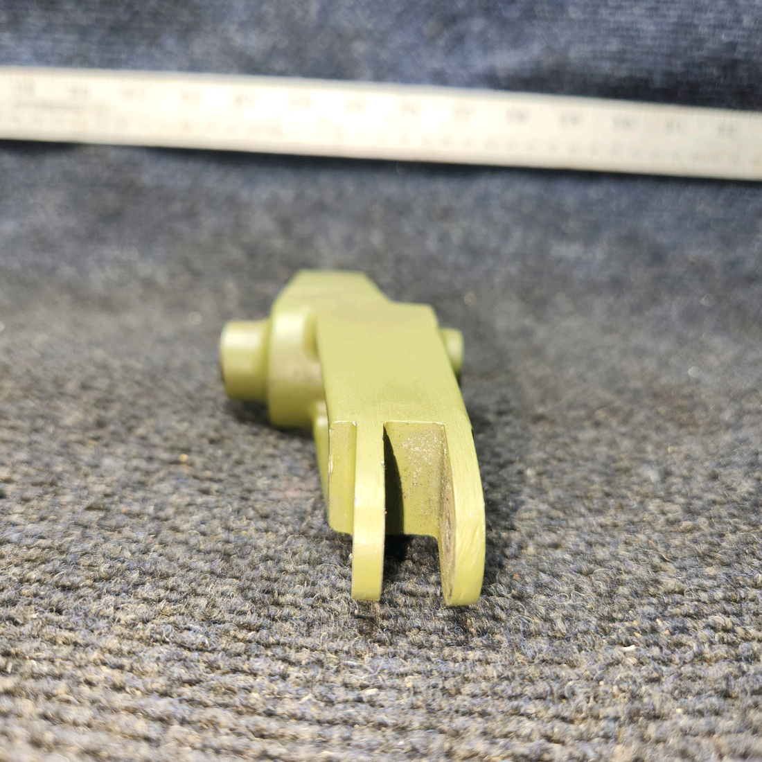 Used aircraft parts for sale, 169-524053-1 Beechcraft C23 SUNDOWNER Rudder Pedal Bellcrank Assembly