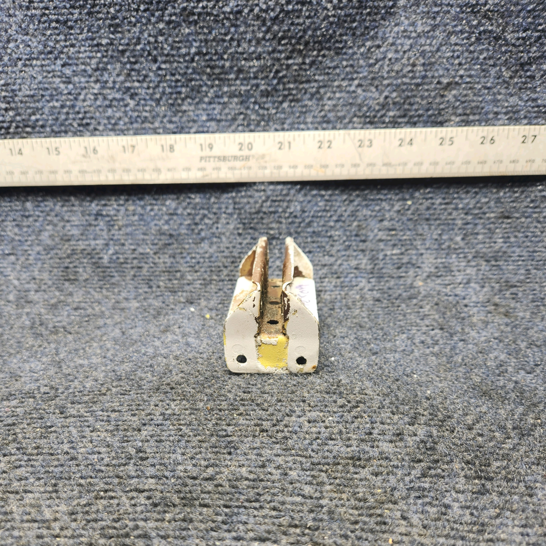 Used aircraft parts for sale, 35-135025-36 Beechcraft F33A AILERON HINGE INBOARD LH OR RH
