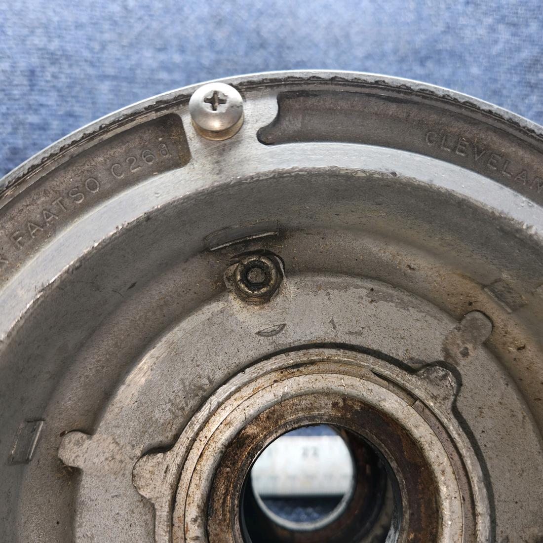 Used aircraft parts for sale, 40-113C Cleveland 40-113C Beechcraft A24R 6.00-6 Wheel Assembly