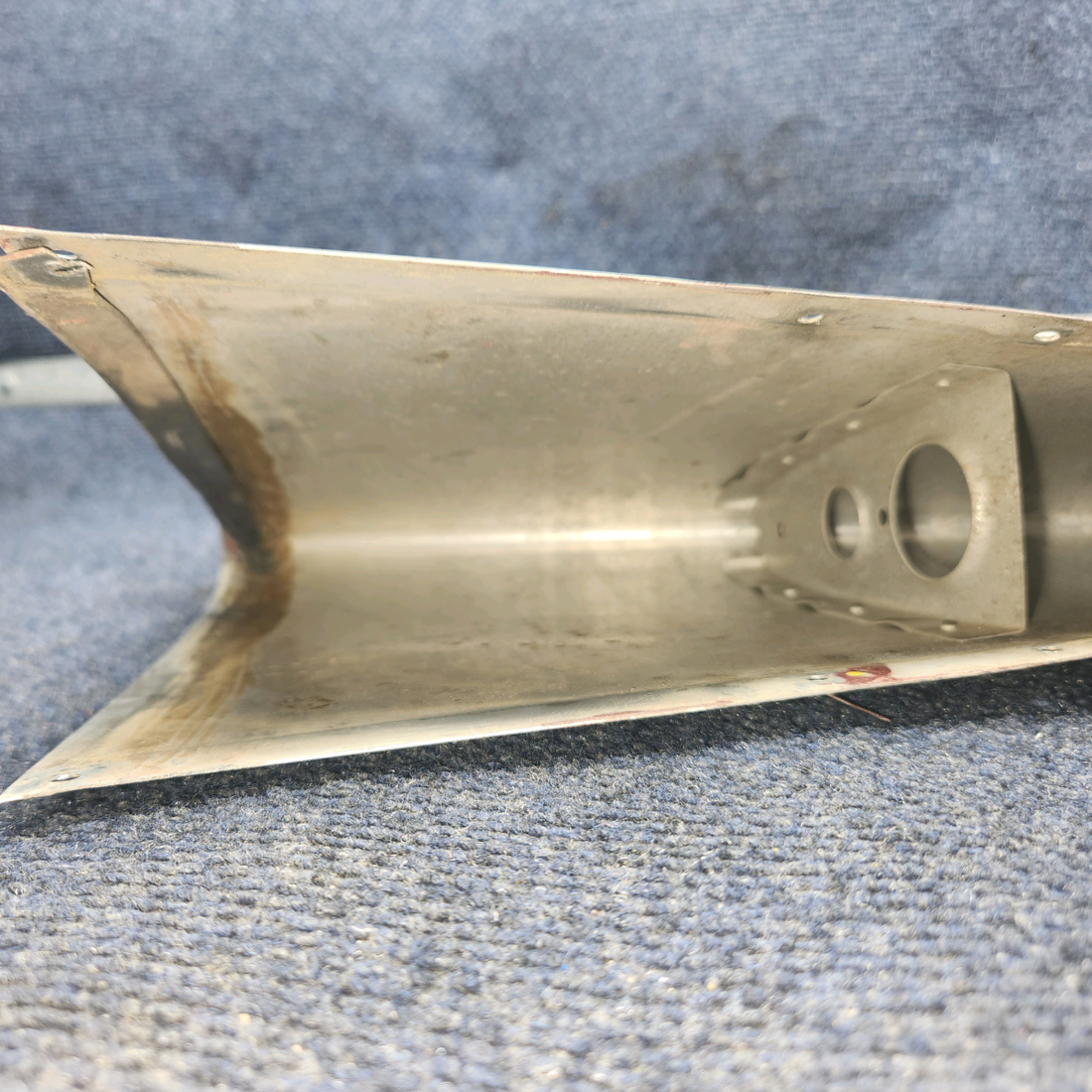 Used aircraft parts for sale, 0431014-1 Cessna C-150J Dorsal Fin