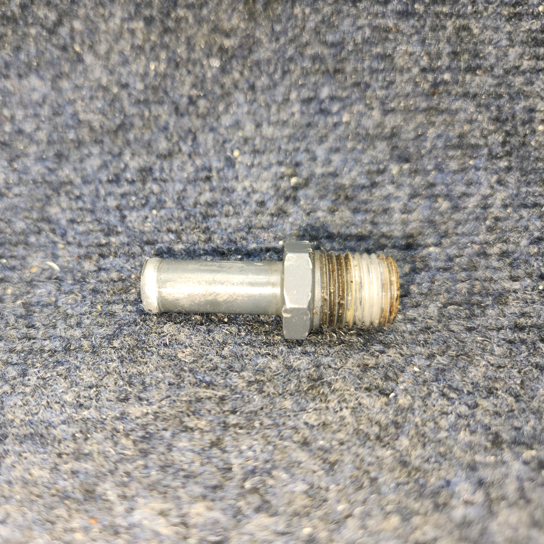 Used aircraft parts for sale, STD -684 Lycoming O-540 PIPER PA-24-250 NIPPLE Straight 3/8 I.D. hose Sold as a set of 3
