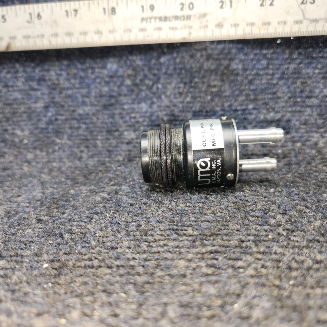 Used aircraft parts for sale, 3-200-12 PIPER PA-24-250 UMA Cessna Suction Gauge