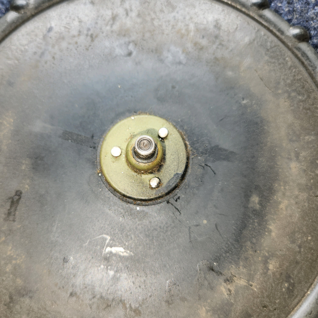 Used aircraft parts for sale, 0713656-1 Cessna 182G Elevator Trim Tab Control Wheel Assembly