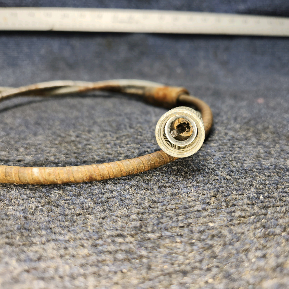 Used aircraft parts for sale, 6409513 Beechcraft A23A Musketeer Custom III TACHOMETER SHAFT